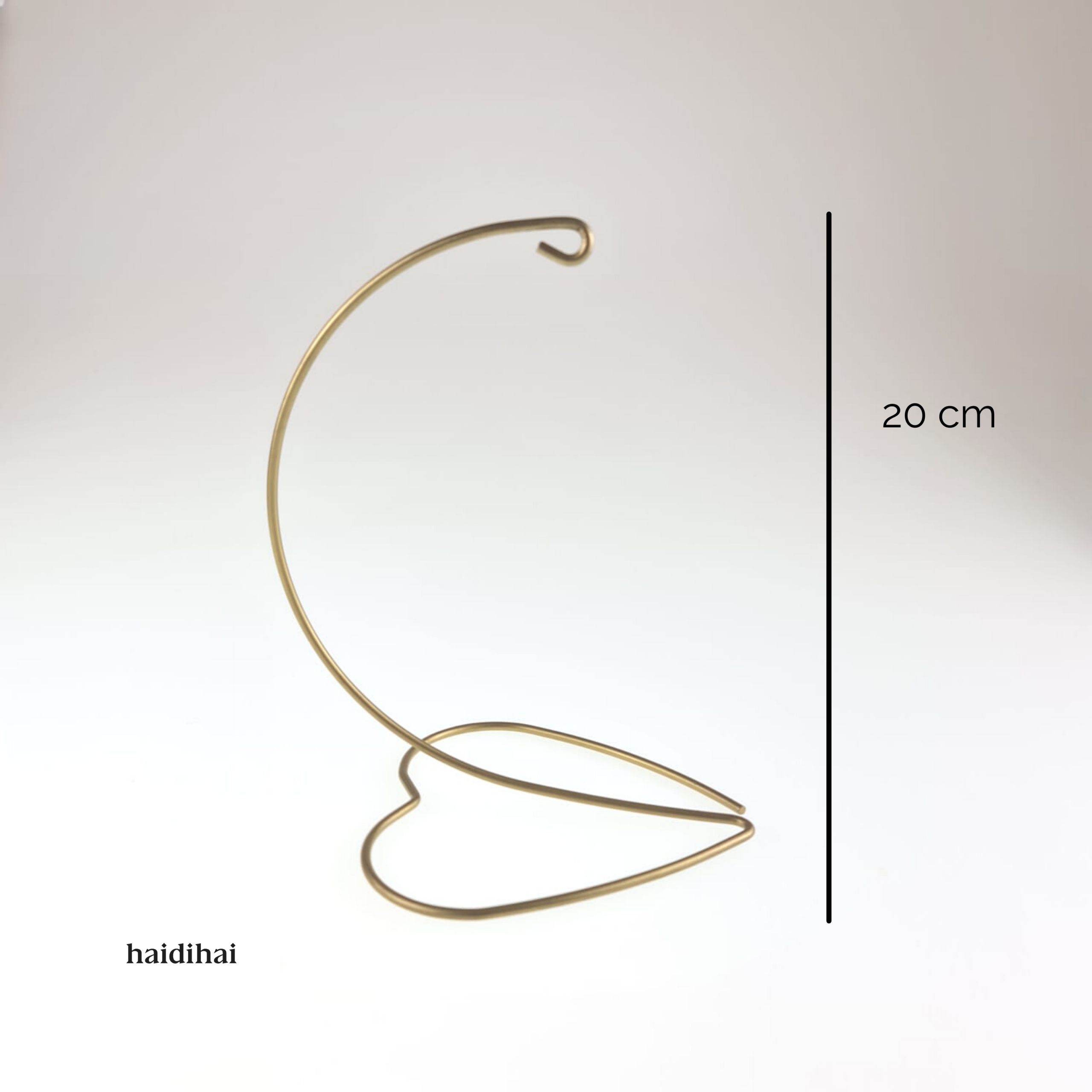 Suport metalic decorativ - inimă - auriu – h20 cm 1 Suport metalic decorativ - inimă - auriu – h20 cm