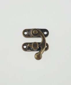 Încuietoare metalică pentru cutii 2,8x3,2 cm