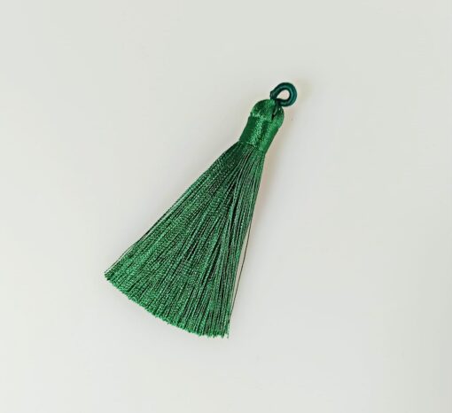 Canaf verde din fir de mătase- lungime 8 cm 1