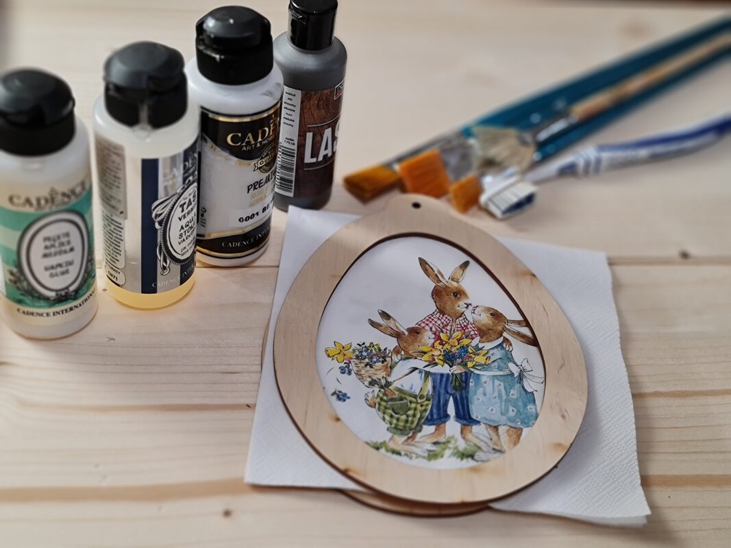 Tutorial decoupage - ou din lemn - 2 elemente 2 Tutorial decoupage - ou din lemn - 2 elemente 1