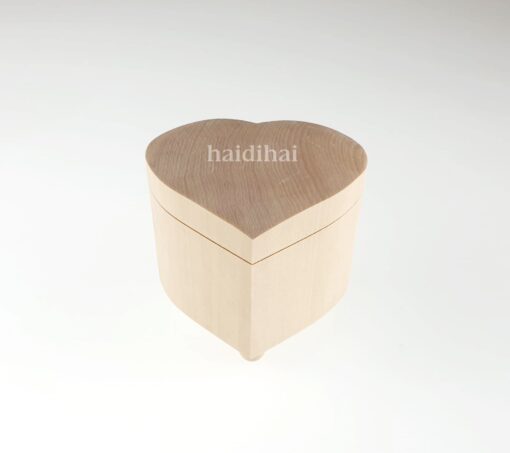 Cutie din lemn - inimă - h 8cm 1