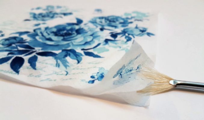 Mici secrete din decoupage - tehnica șervețelului 2 Mici secrete din decoupage - tehnica șervețelului 2