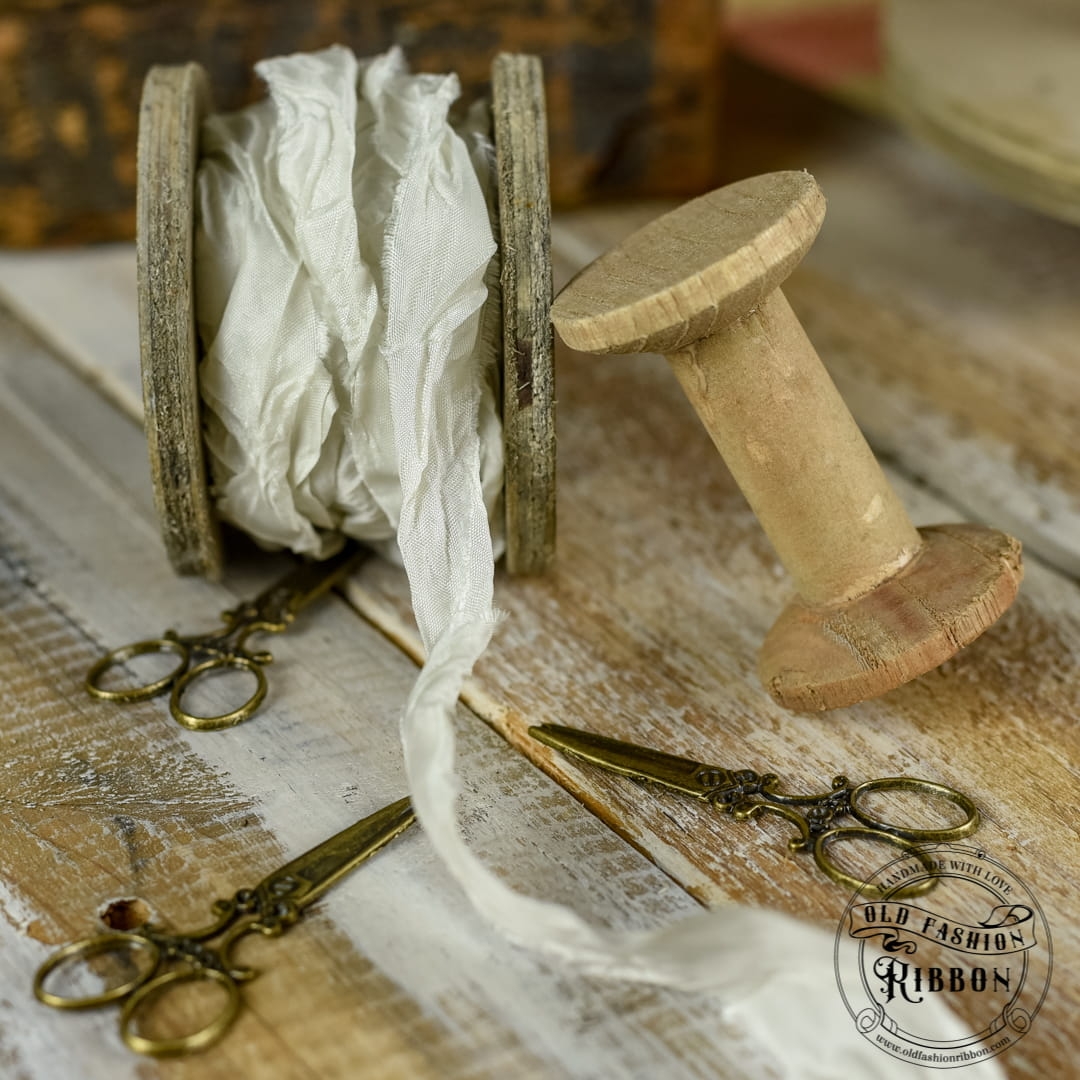 Panglică bobină -Old White - 1.2 m 2 Panglică bobină -Old White - 1.2 m - imagine 2