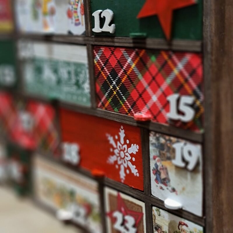 Idei magice și creative pentru calendare de Advent homemade pe care le vei iubi 15