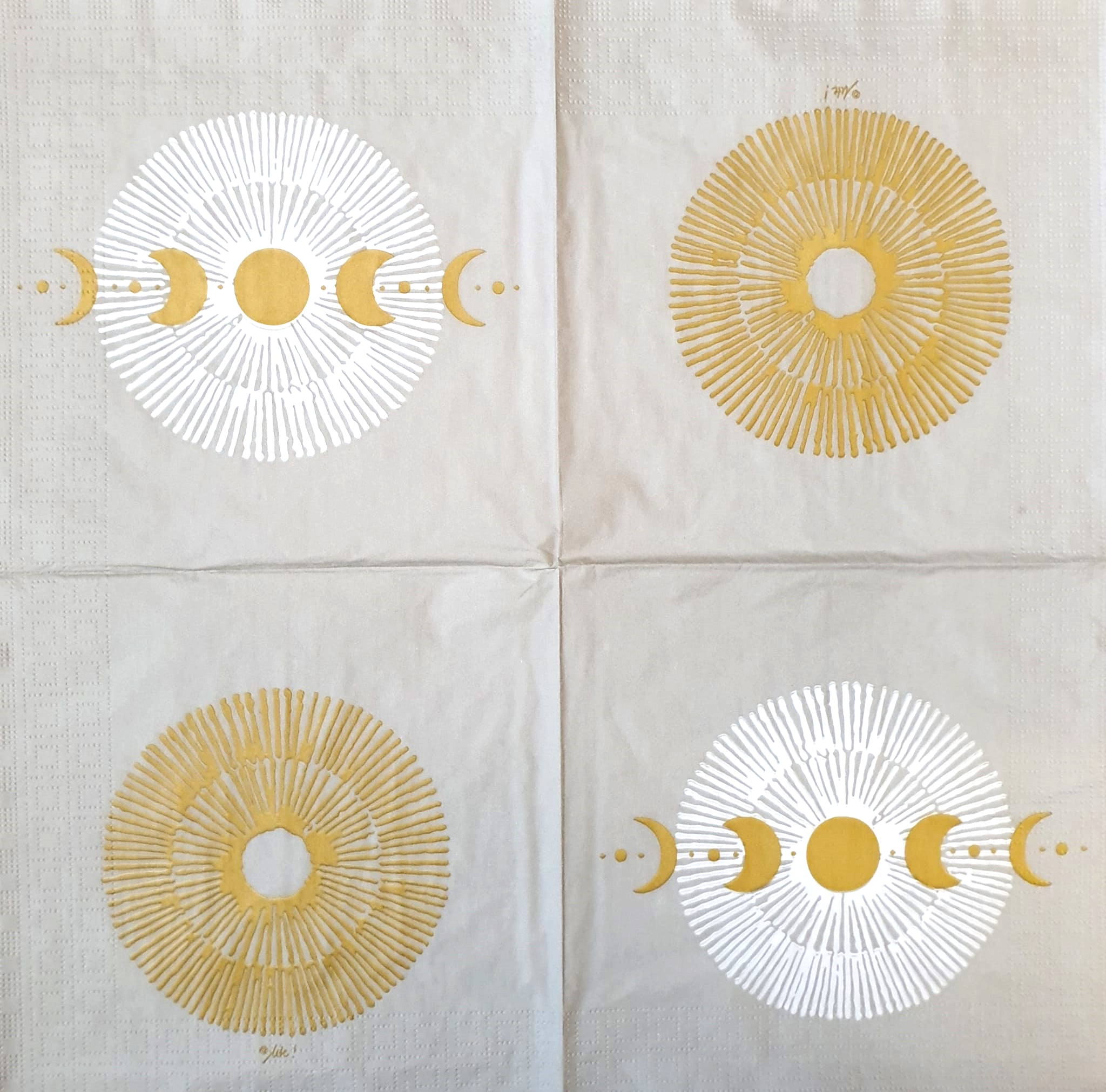 Șervețel - Luna & Solis taupe - 33x33 cm 2 Șervețel - Luna & Solis taupe - 33x33 cm - imagine 2