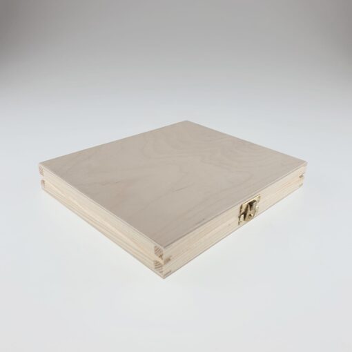 Cutie din lemn cu închizătoare - 21,4x17,8x3,1 cm 1