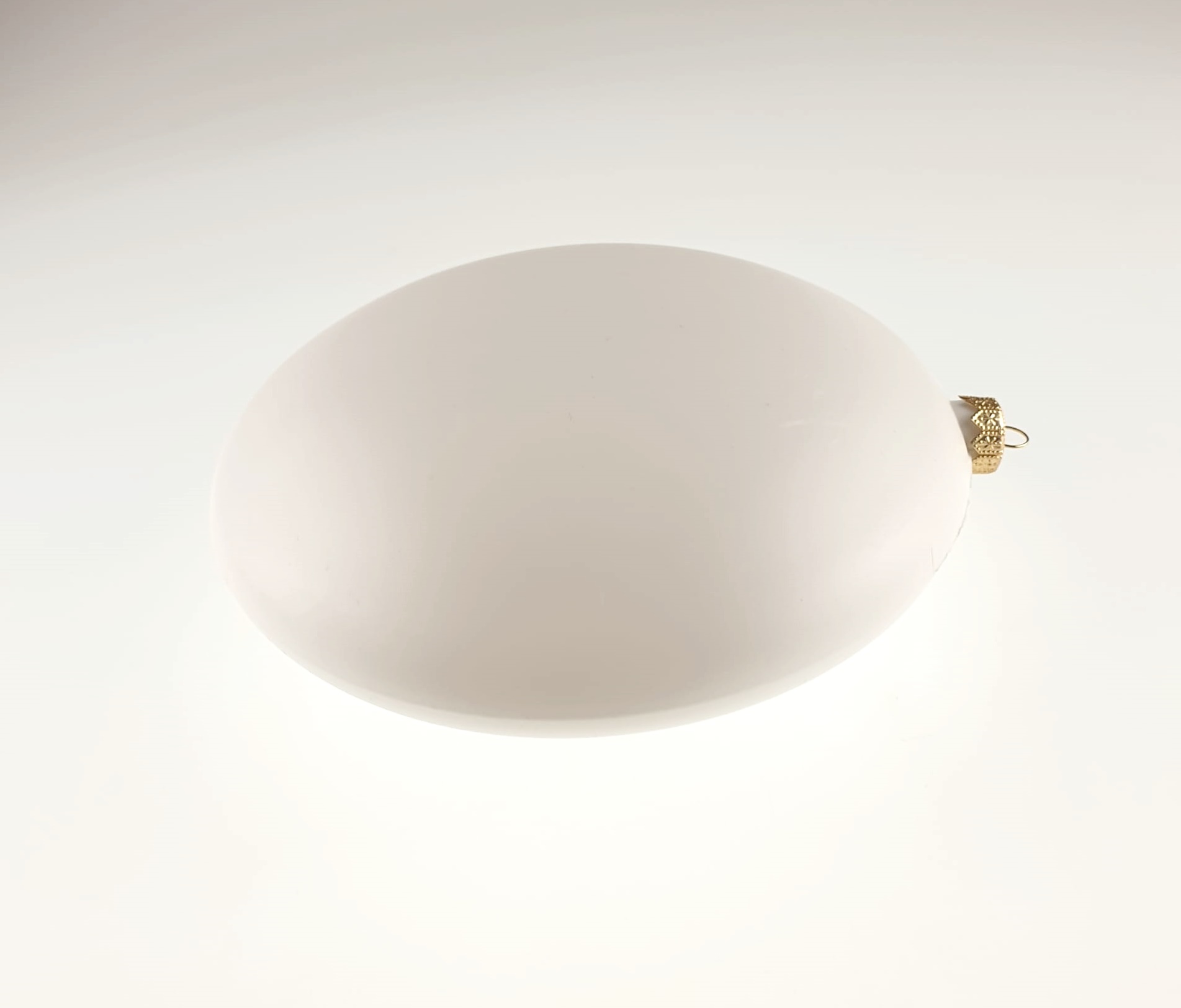 Glob plat – medalion – alb – 20 cm 2 Glob plat – medalion – alb – 20 cm - imagine 2
