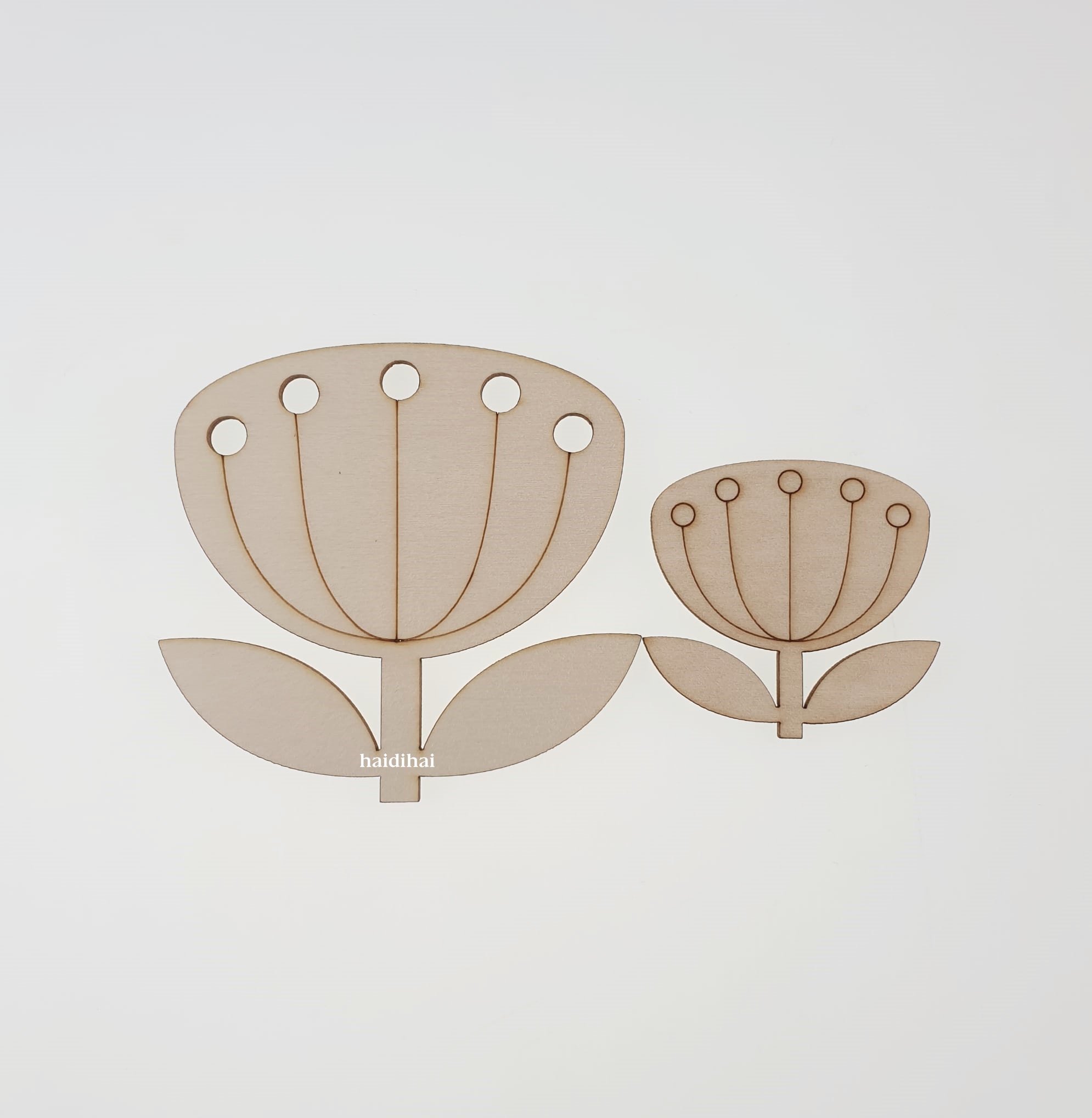 Decorațiune lemn – Cute Flower – 6x5,6 cm 2 Decorațiune lemn – Cute Flower – 6x5,6 cm - imagine 2