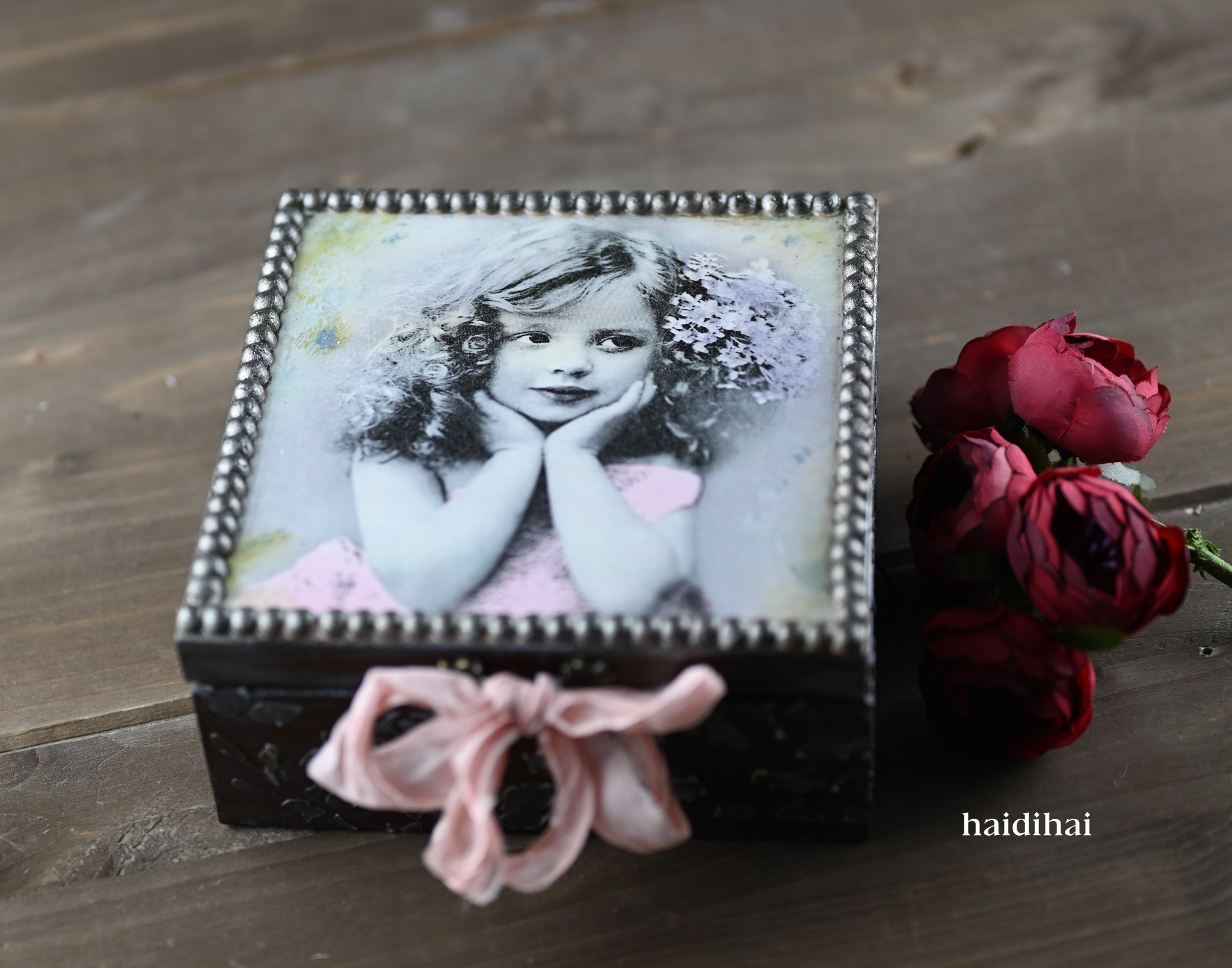 Cutie cu dichis - vintage - 16x16 cm 1 Cutie cu dichis - vintage - 16x16 cm