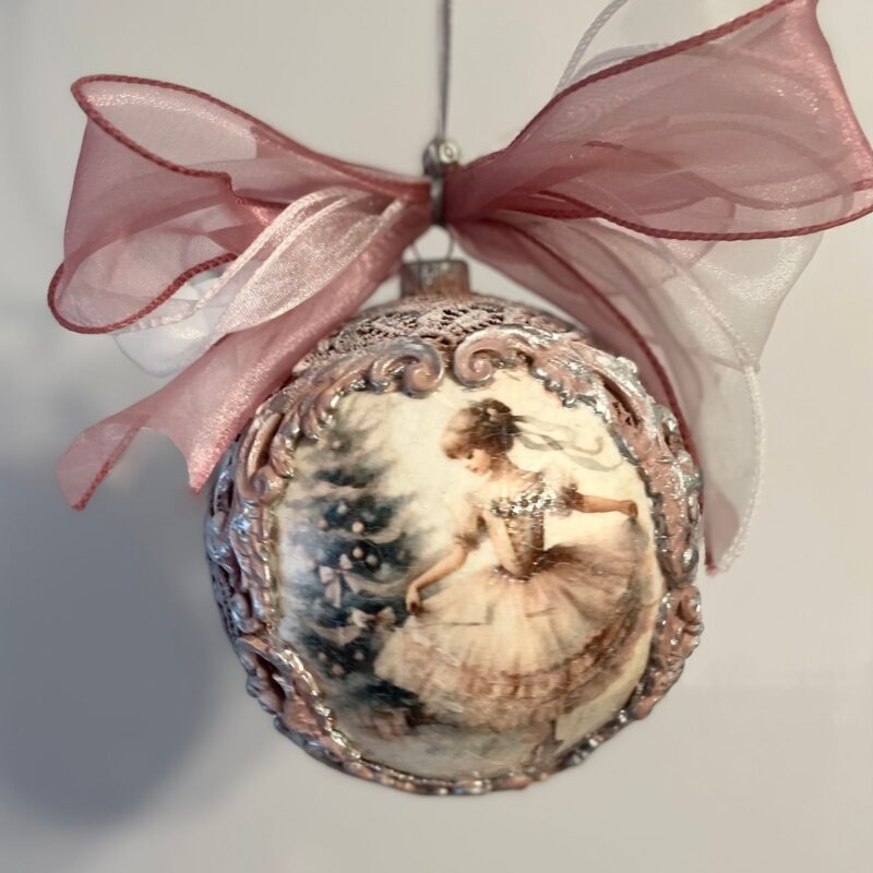 Image #1 from Oana