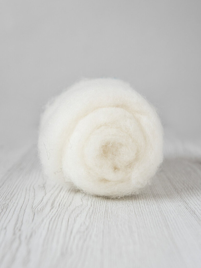 Lână Cardată Bergschaf - 100 g - NATURAL WHITE 1 Lână Cardată Bergschaf - 100 g - NATURAL WHITE