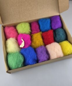 Lână cardată – mix 15 culori vibrante pentru filțuit – 75 gr.
